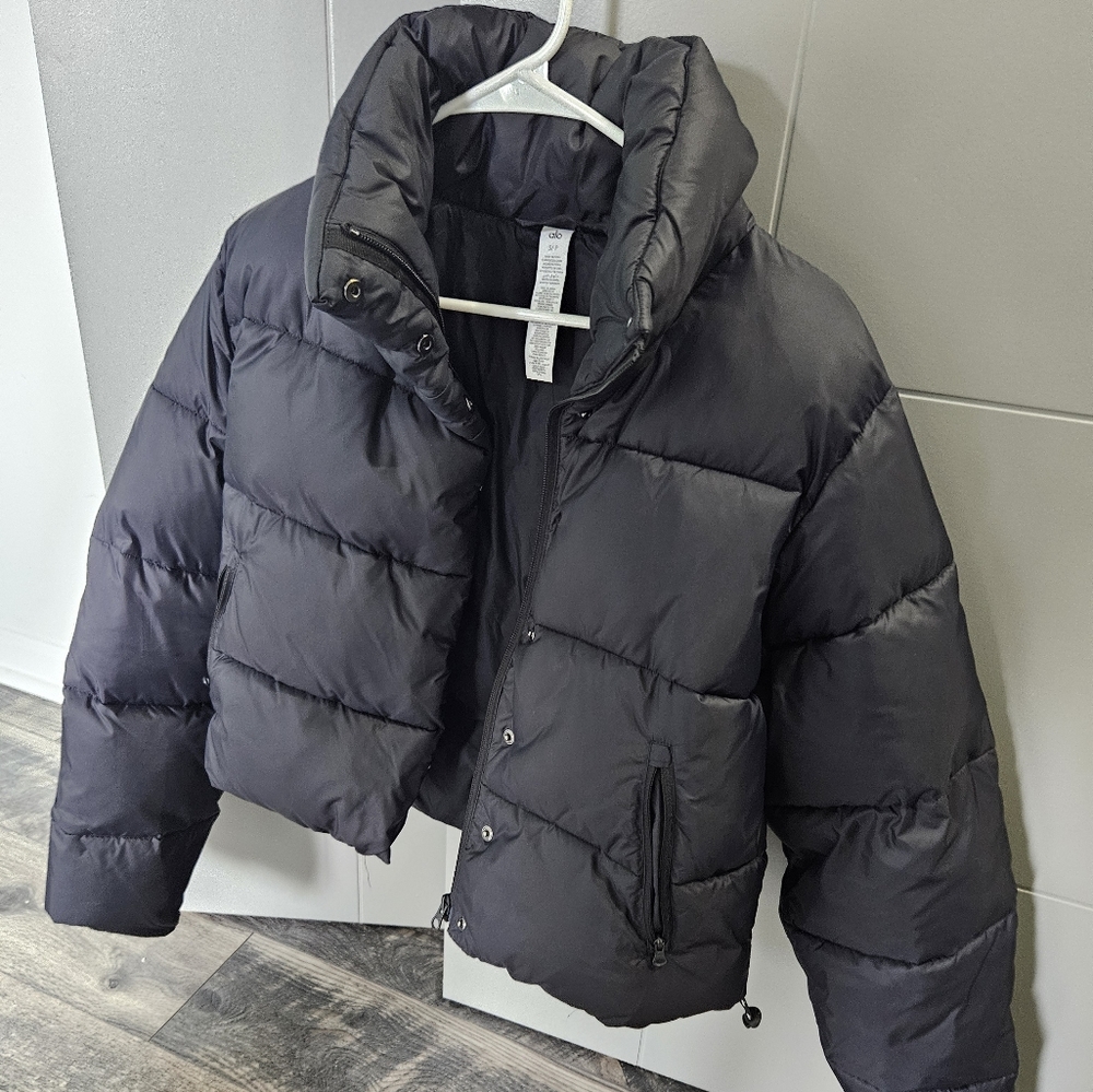 ALO black puffer jacket size small